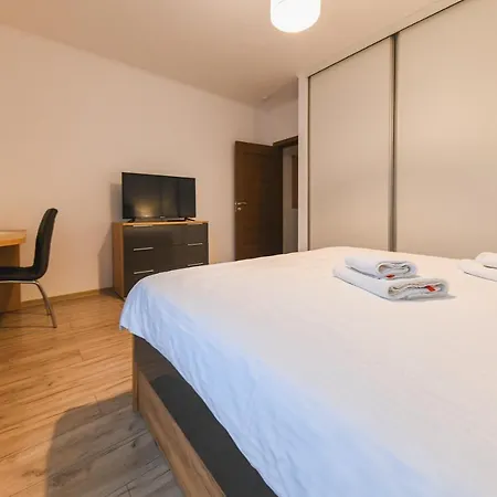 Lejlighed Spacious And Quiet 2 Bedroom *