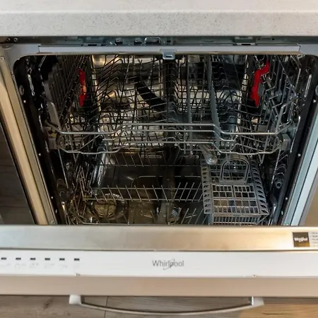 Lejlighed Spacious And Quiet 2 Bedroom