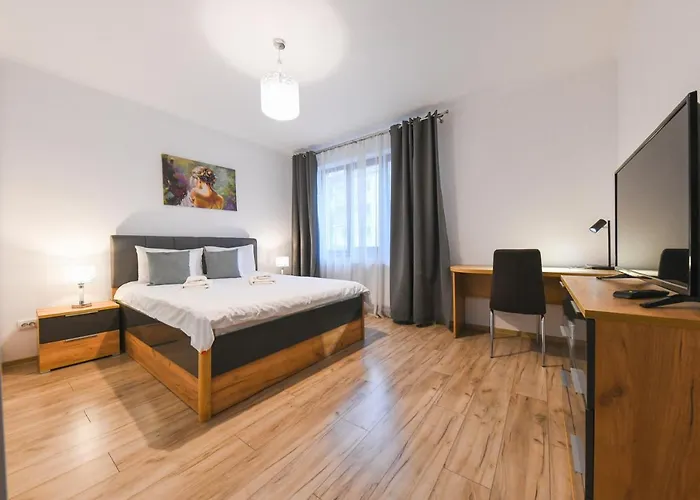 Spacious And Quiet 2 Bedroom Lägenhet *