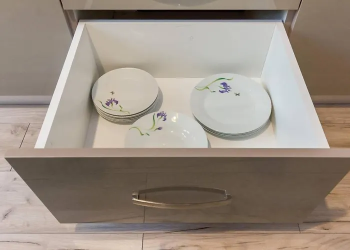 Spacious And Quiet 2 Bedroom Cluj-Napoca