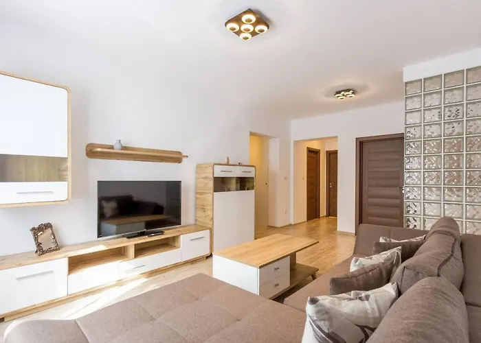 Spacious And Quiet 2 Bedroom Lägenhet Cluj-Napoca