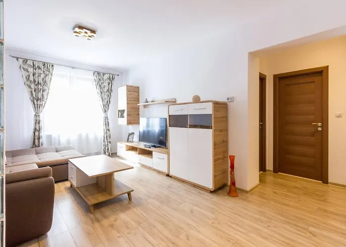 Spacious And Quiet 2 Bedroom Cluj-Napoca