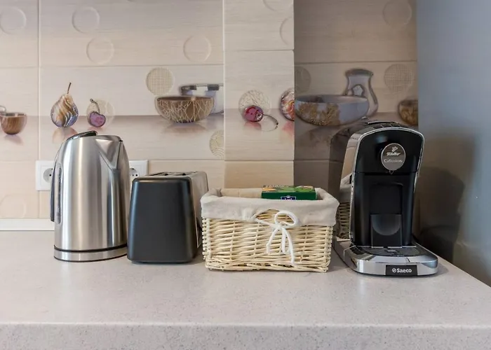 Spacious And Quiet 2 Bedroom Lägenhet Cluj-Napoca